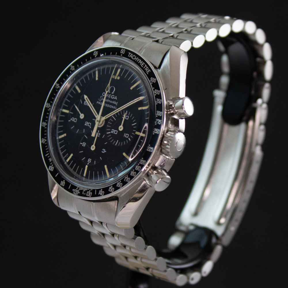 Watch Omega Speedmaster second-hand