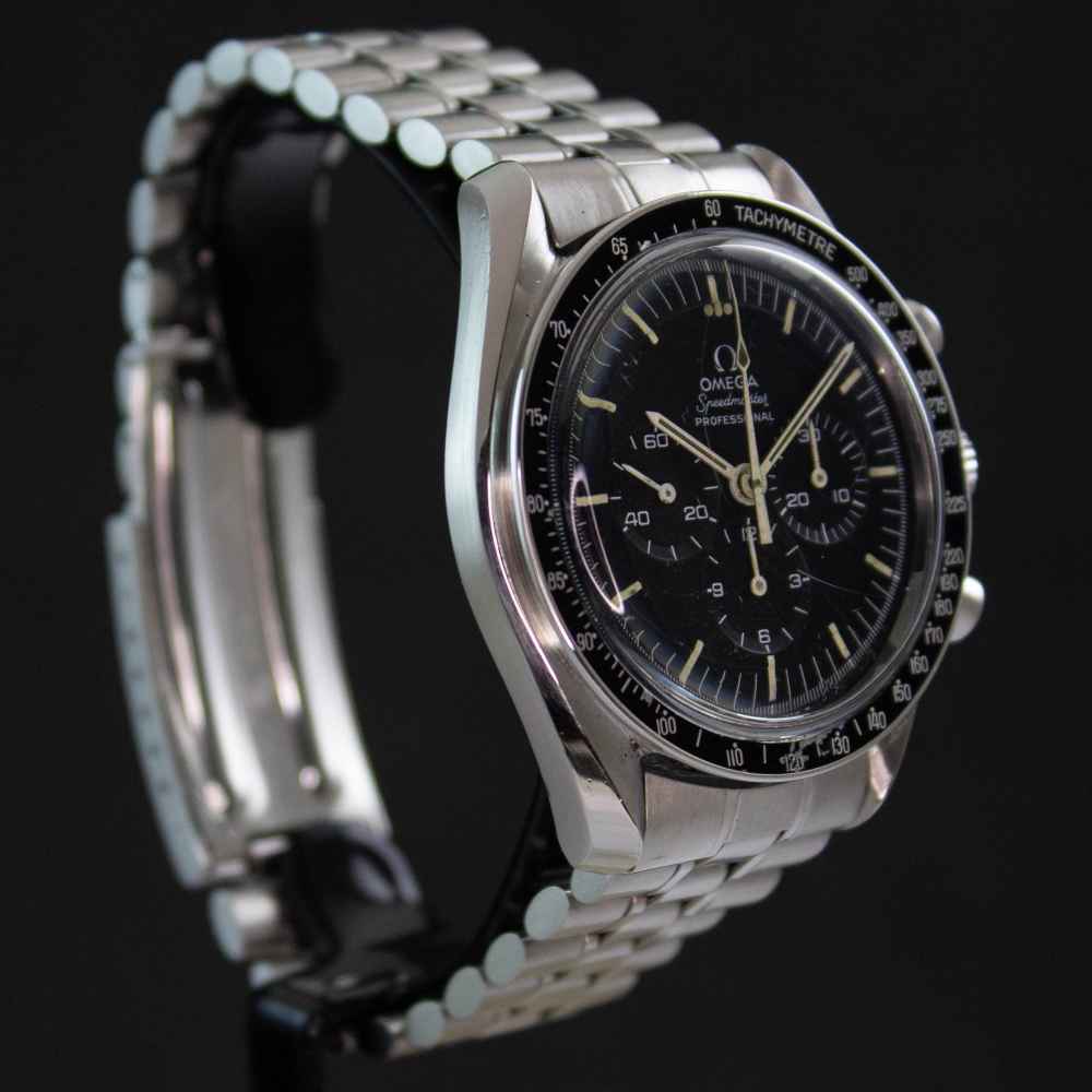 Watch Omega Speedmaster second-hand