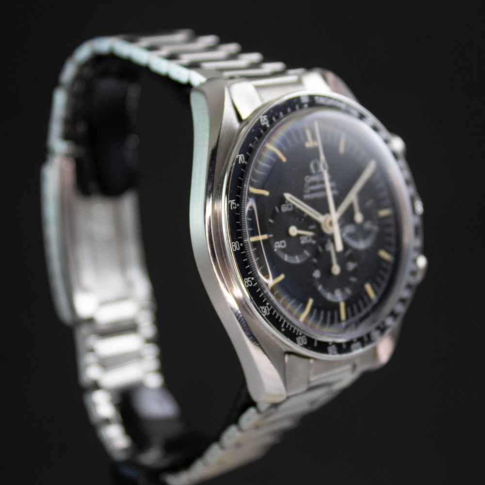 Watch Omega Speedmaster second-hand