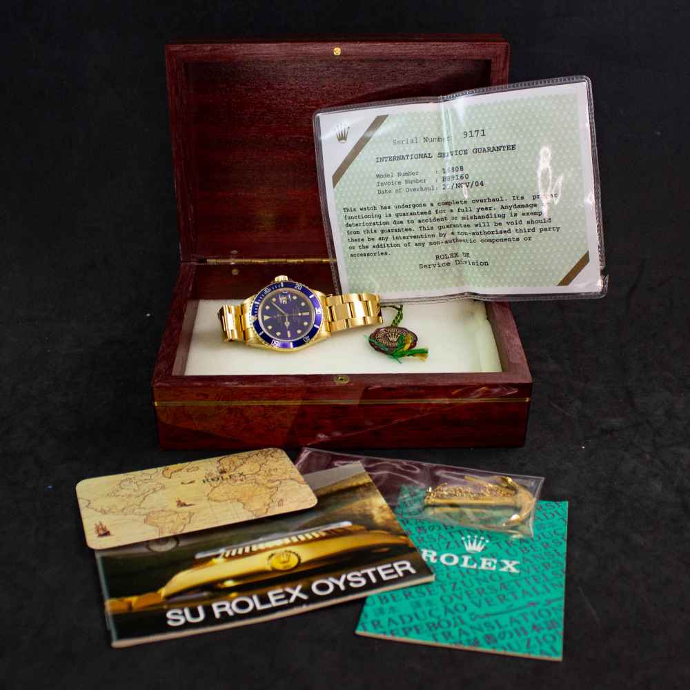 Watch Rolex Submariner Date 18k second-hand