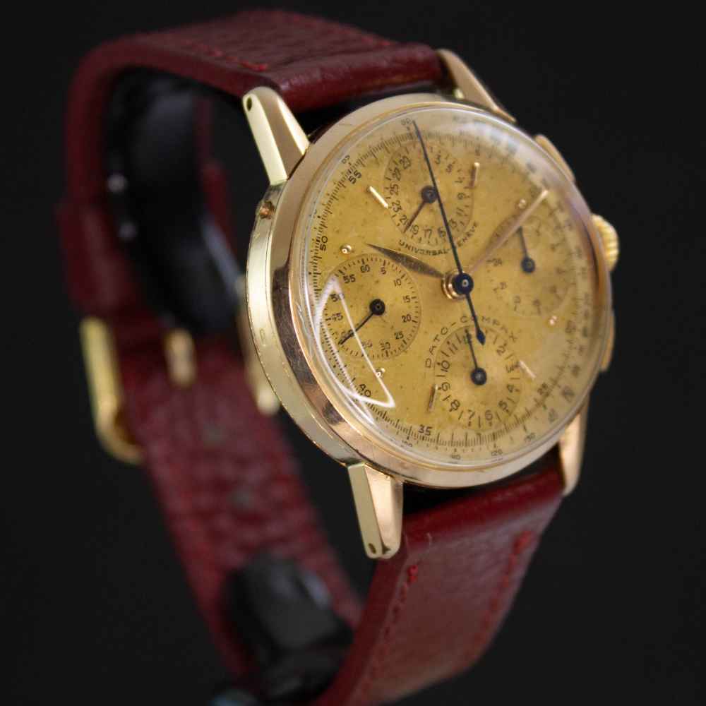Watch Universal Geneve Dato Compax Chrono Vintage 18k second-hand