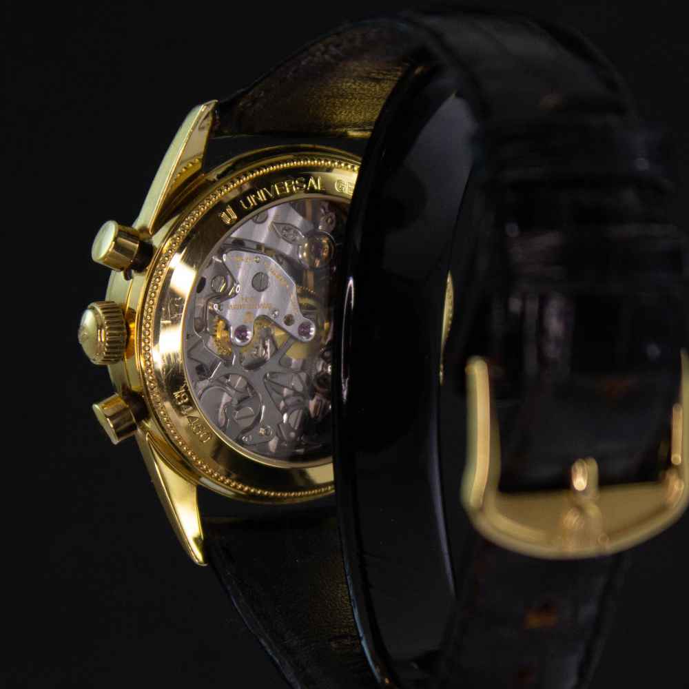 Watch Universal Geneve Compax 18k second-hand