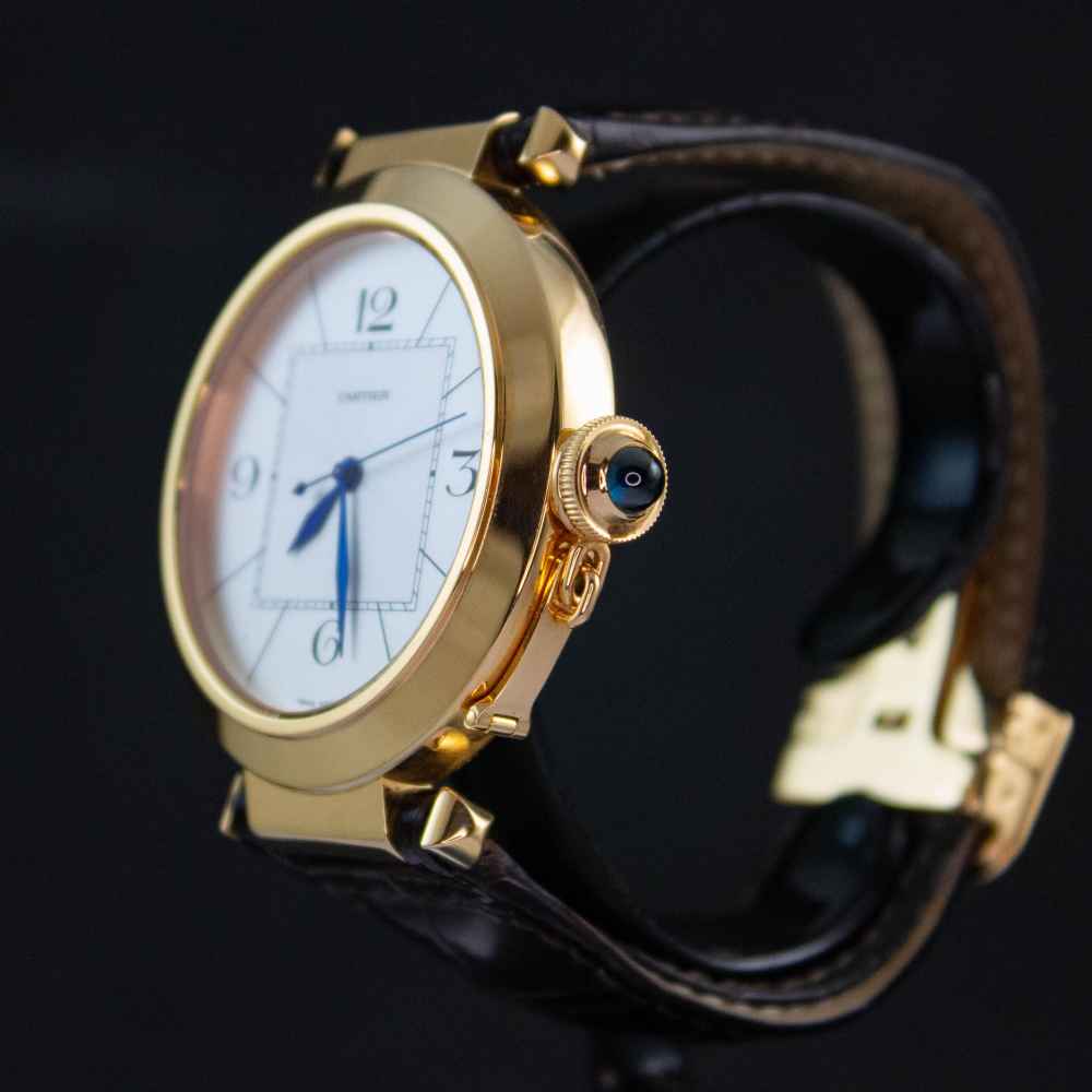 Watch Cartier Pasha second-hand