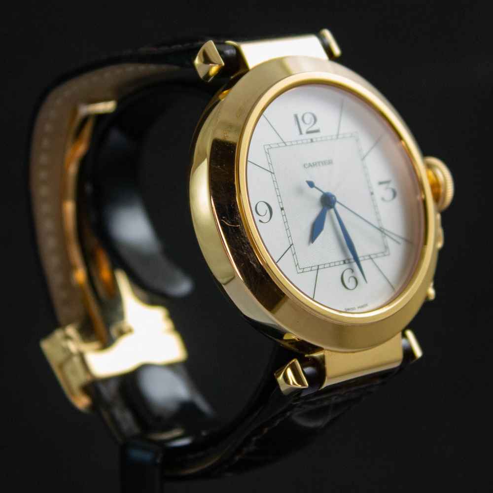 Watch Cartier Pasha second-hand