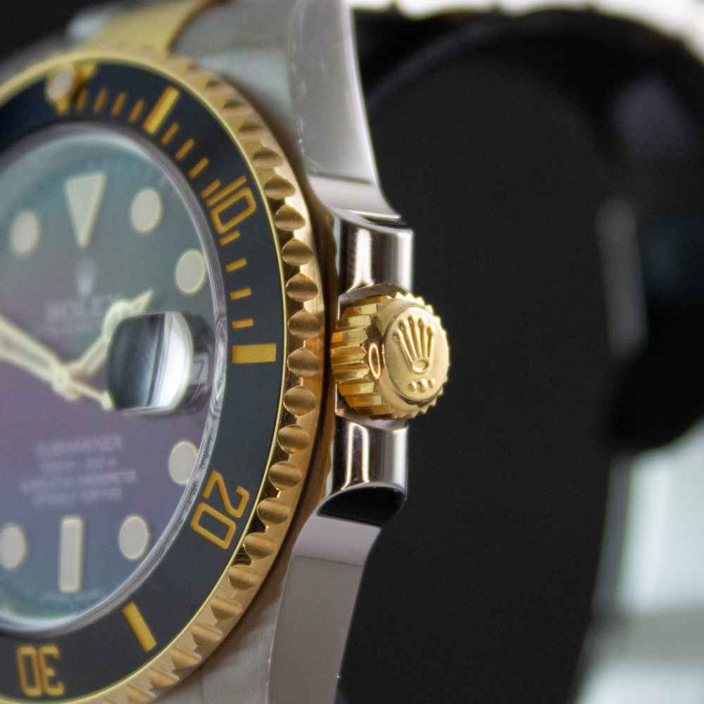 Watch Rolex Submariner Date second-hand