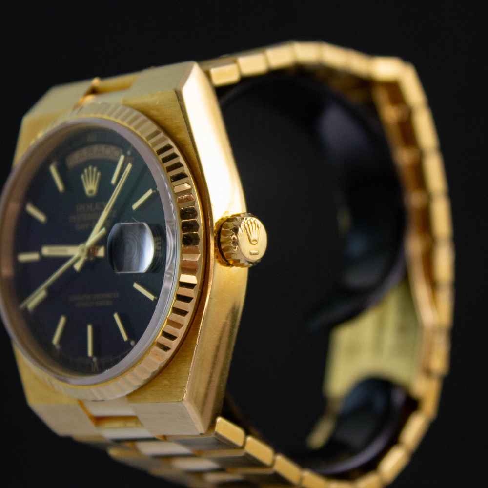 Watch Rolex Day-Date Oysterquartz second-hand