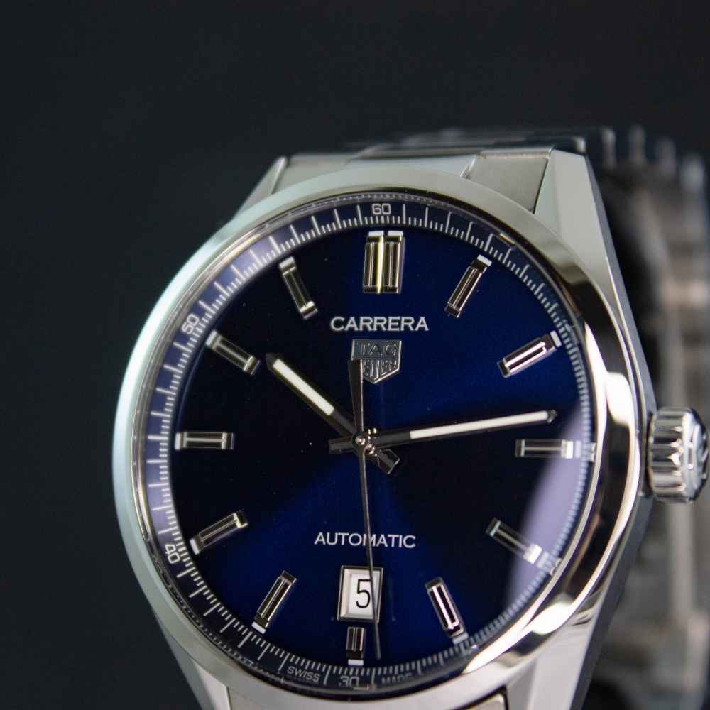 Watch Tag Heuer Carrera Calibre 5 second-hand
