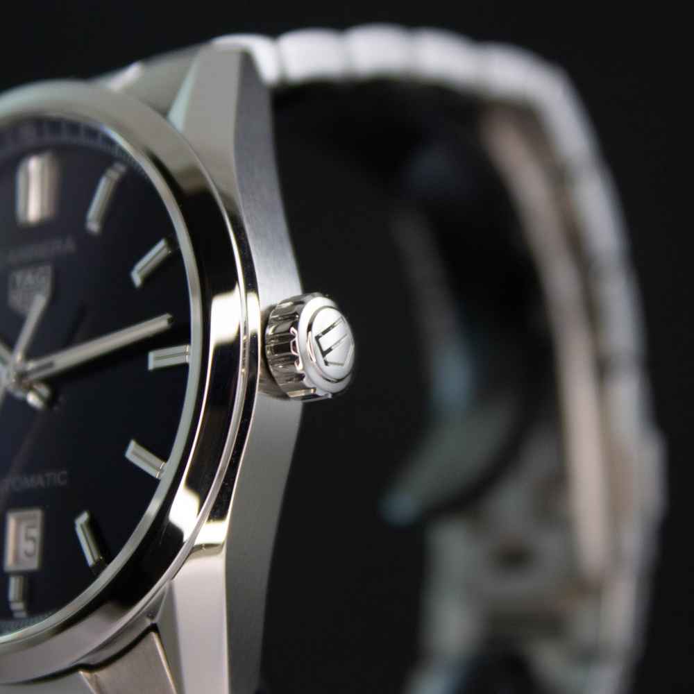 Watch Tag Heuer Carrera Calibre 5 second-hand