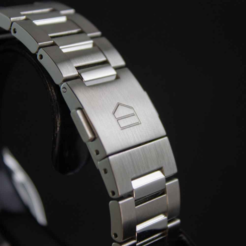Watch Tag Heuer Carrera Calibre 5 second-hand