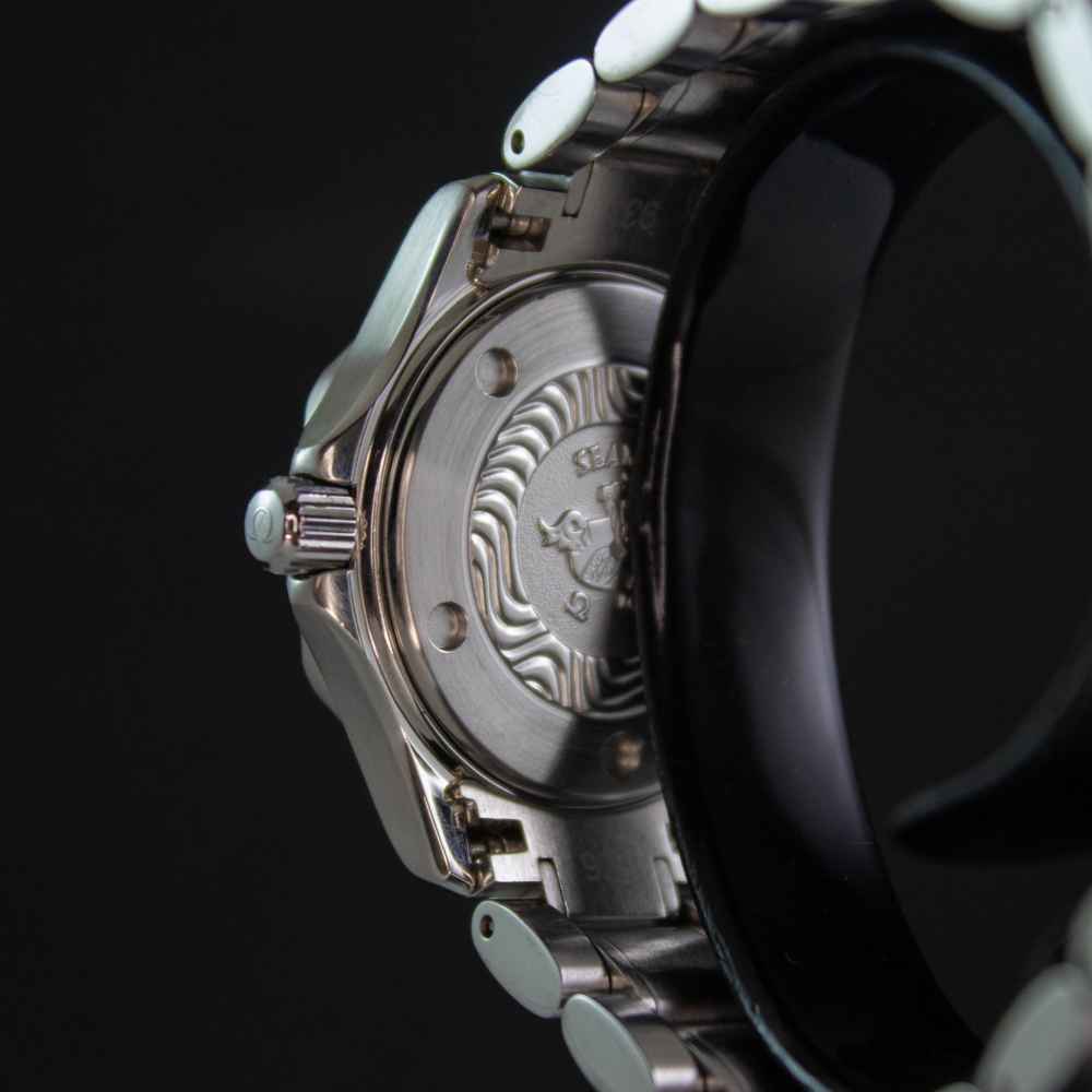 Watch Omega Seamaster 300m second-hand