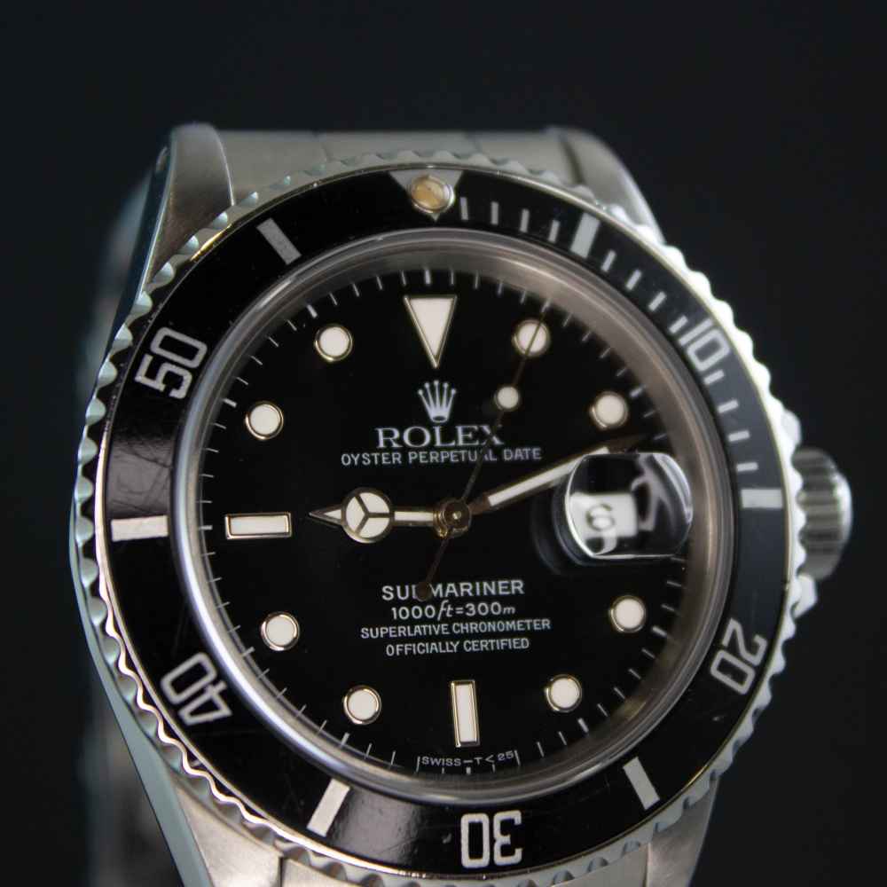 Watch Rolex Submariner Date second-hand