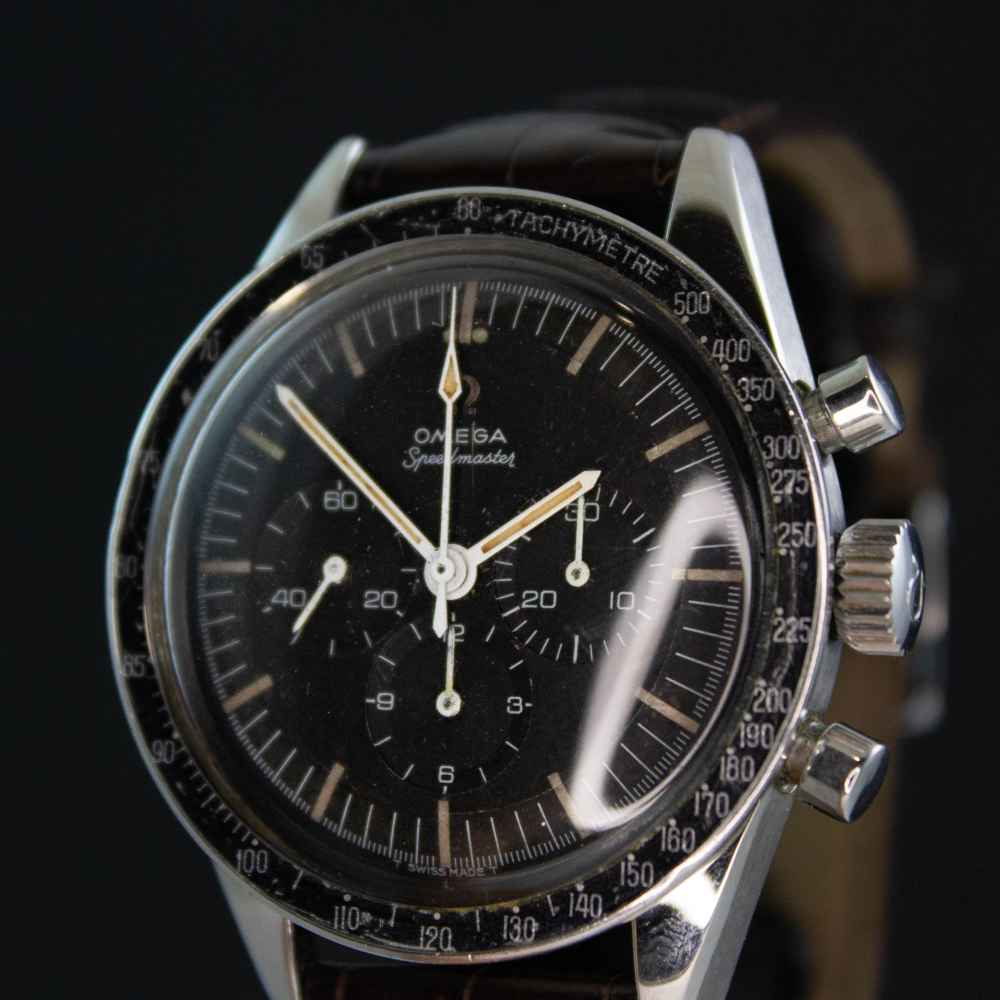 Watch Omega Speedmaster second-hand