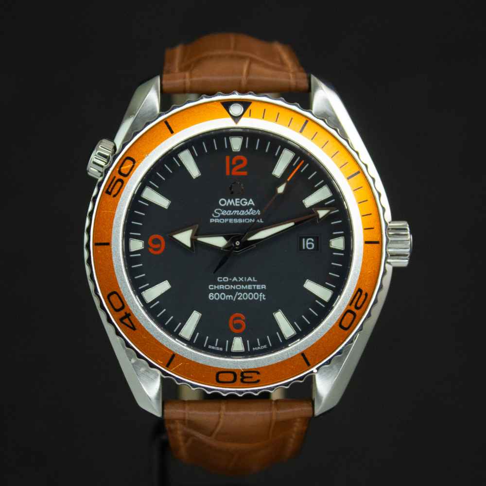 Watch Omega Seamaster Planet Ocean second-hand