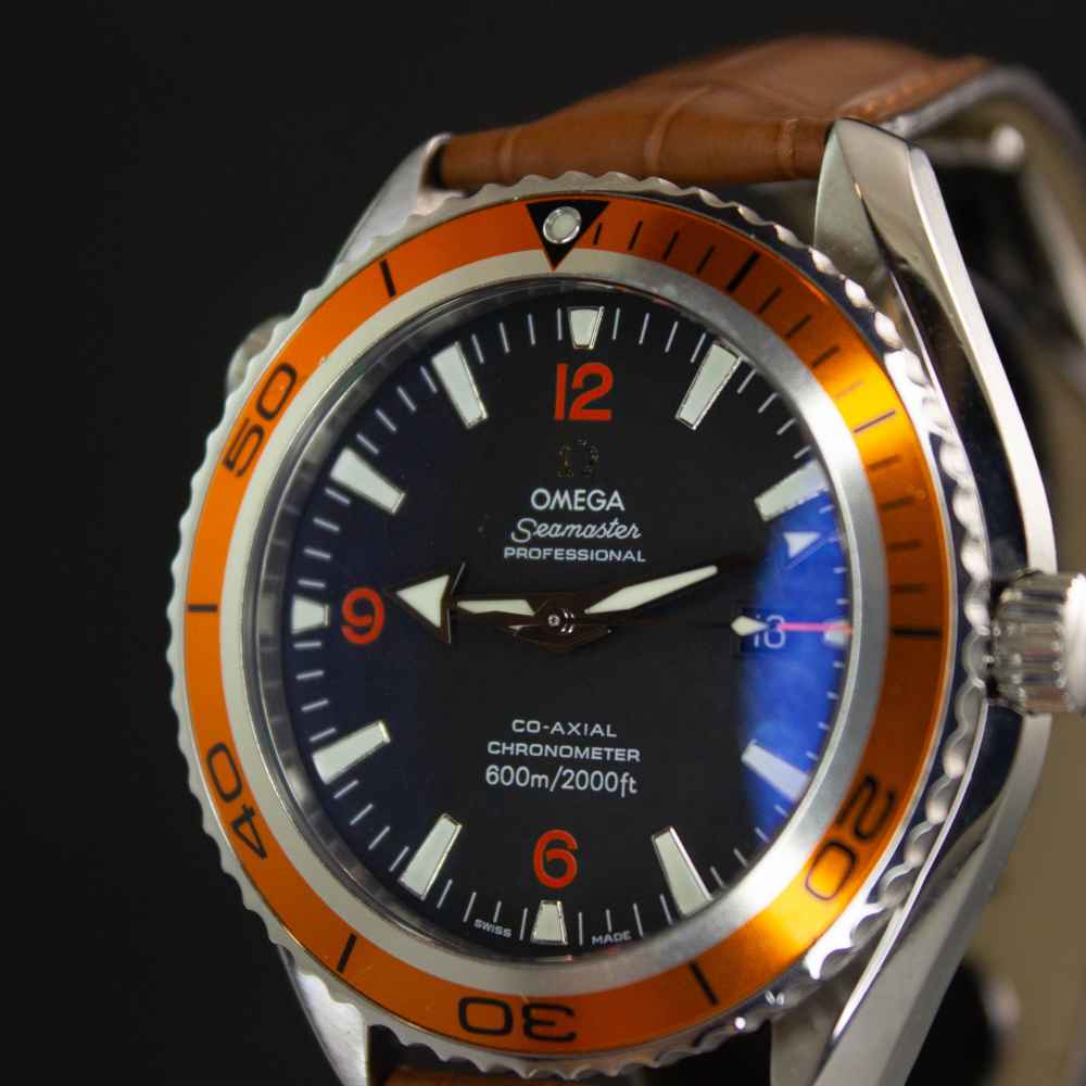 Watch Omega Seamaster Planet Ocean second-hand