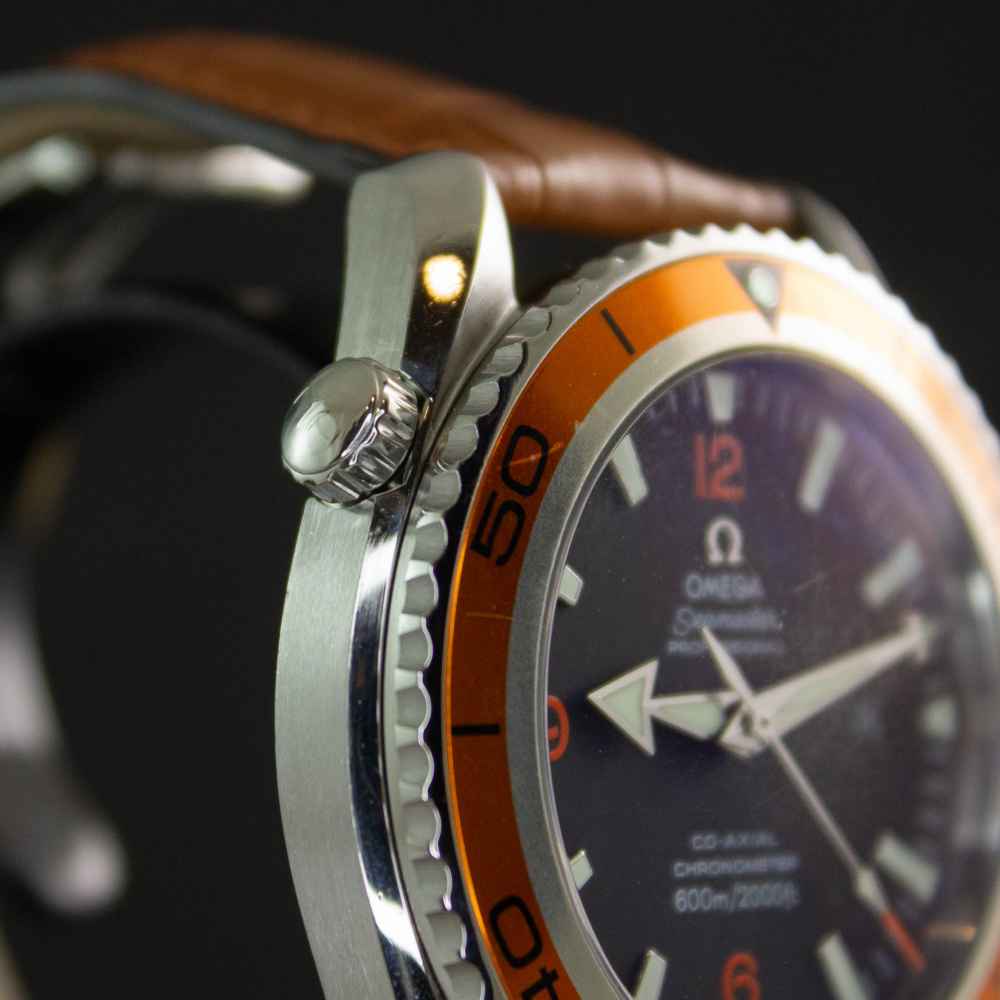 Watch Omega Seamaster Planet Ocean second-hand