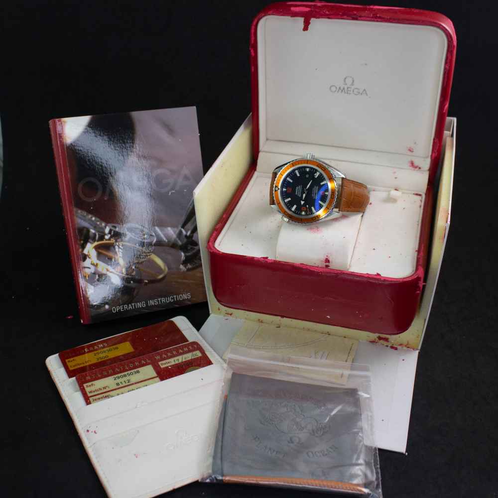 Watch Omega Seamaster Planet Ocean second-hand