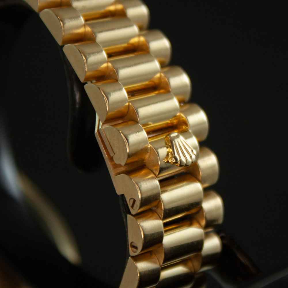 Watch Rolex Day-Date second-hand