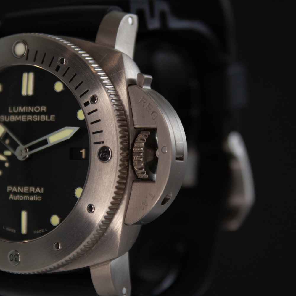 Watch Panerai Luminor Submersible 1950 second-hand