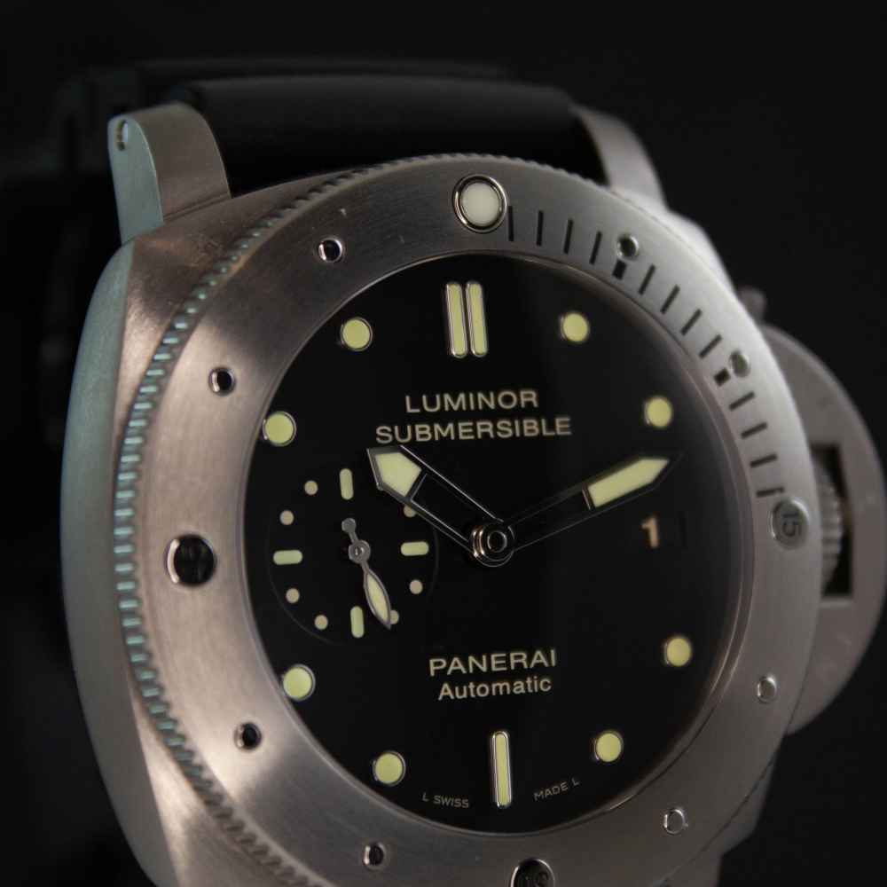 Watch Panerai Luminor Submersible 1950 second-hand