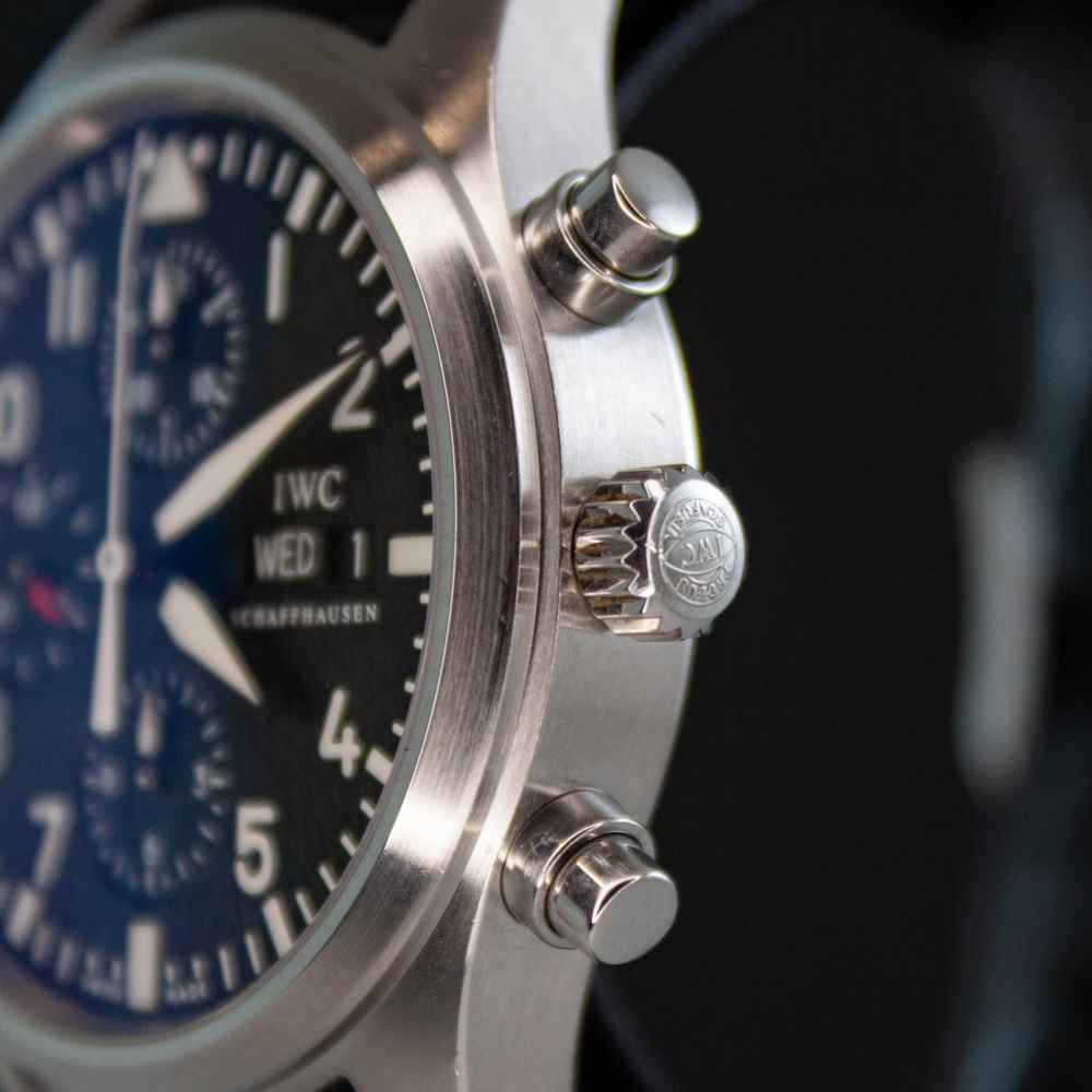 Watch IWC Pilot Chronograph second-hand