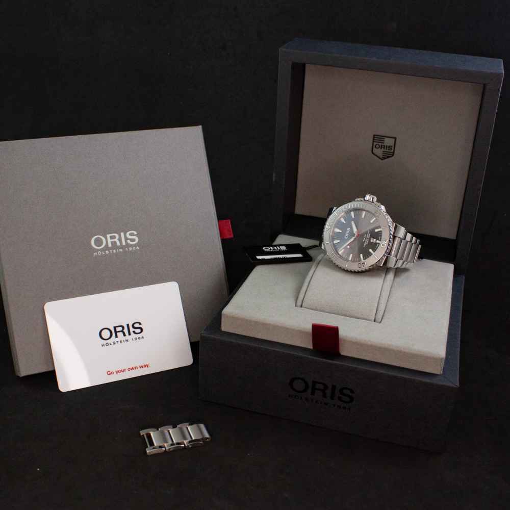 Reloj Varios Oris Aquis Date Relief inicio.second_hand