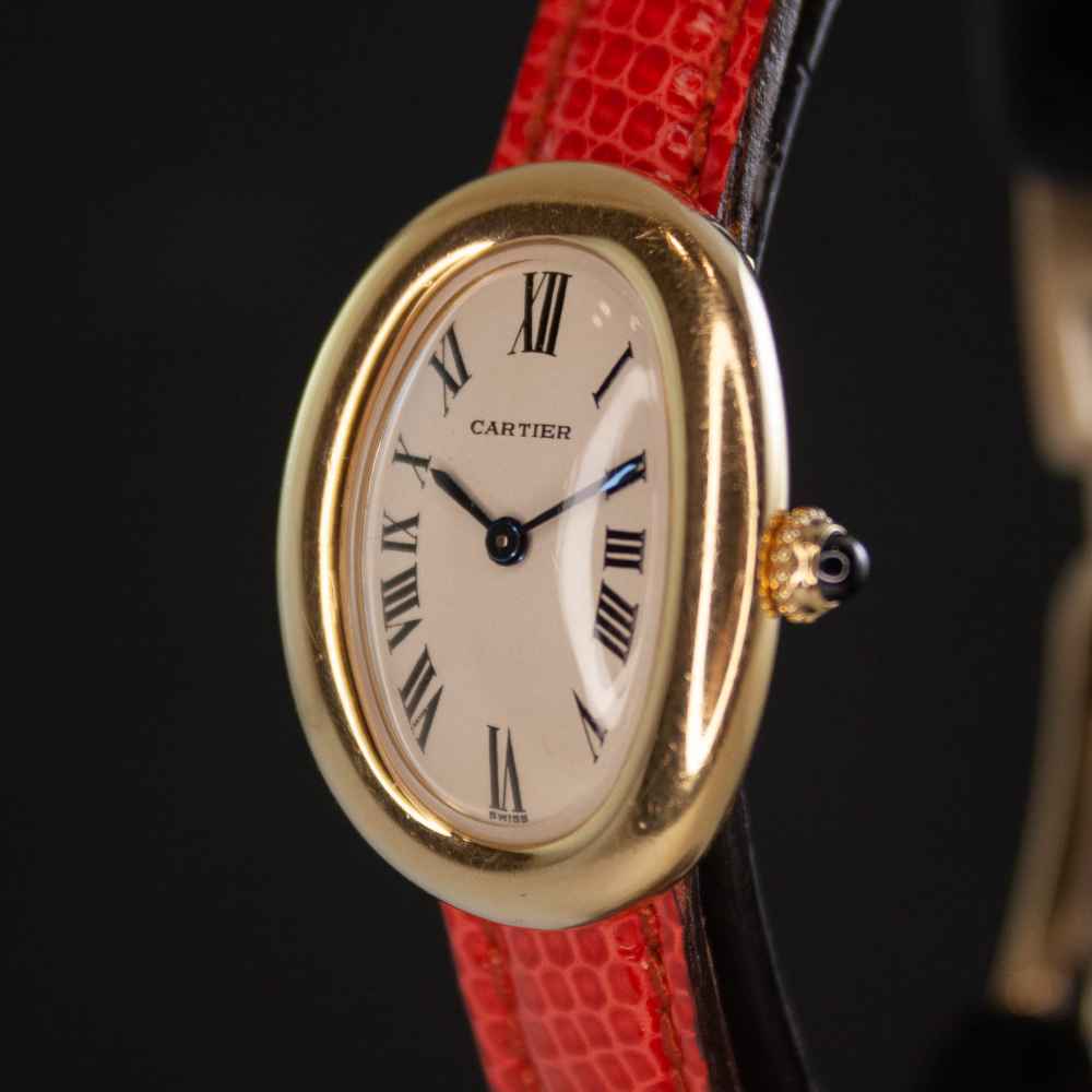 Watch Cartier Baignoire second-hand