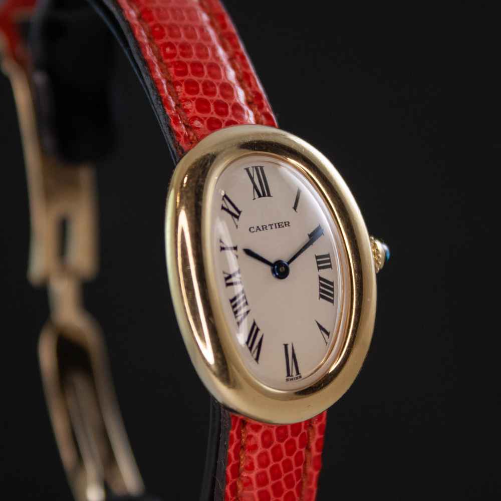 Watch Cartier Baignoire second-hand