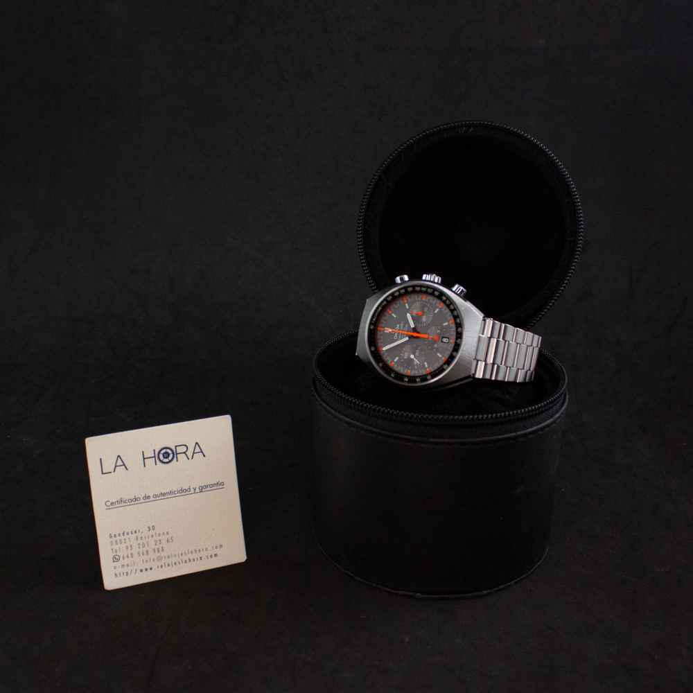 Watch Omega Speedmaster Mark II second-hand