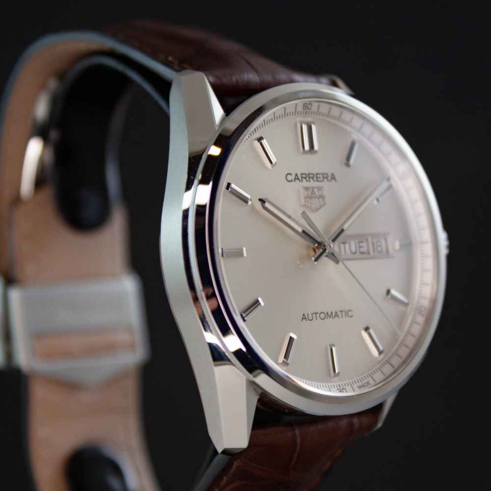 Watch Tag Heuer Carrera second-hand