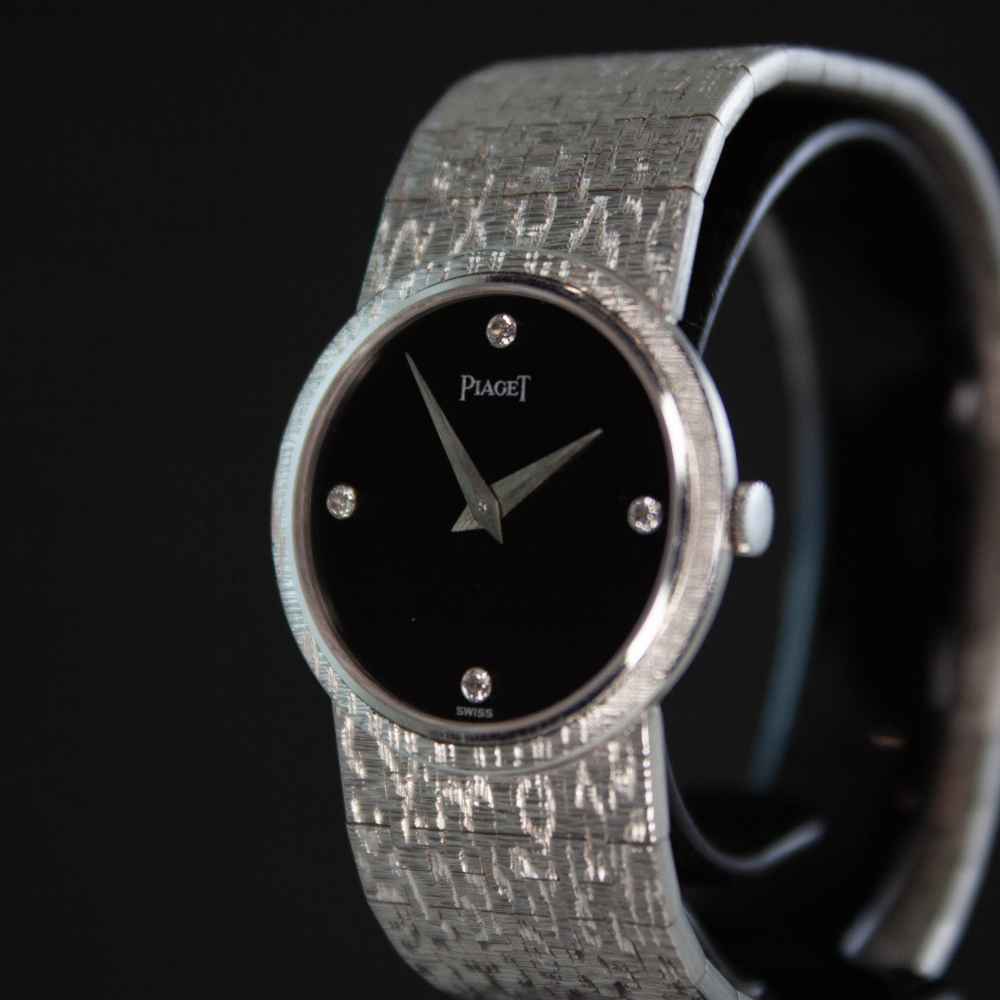 Watch Piaget Classique second-hand