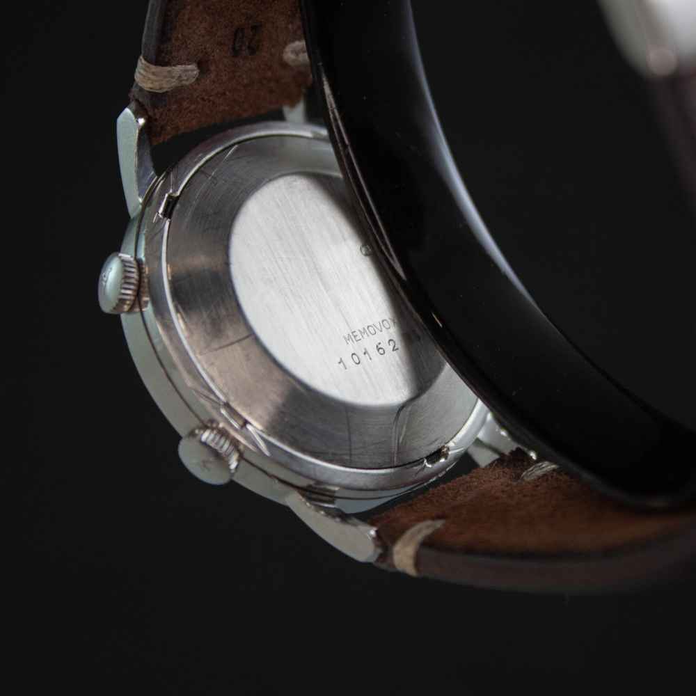 Watch Jaeger-LeCoultre Memovox second-hand