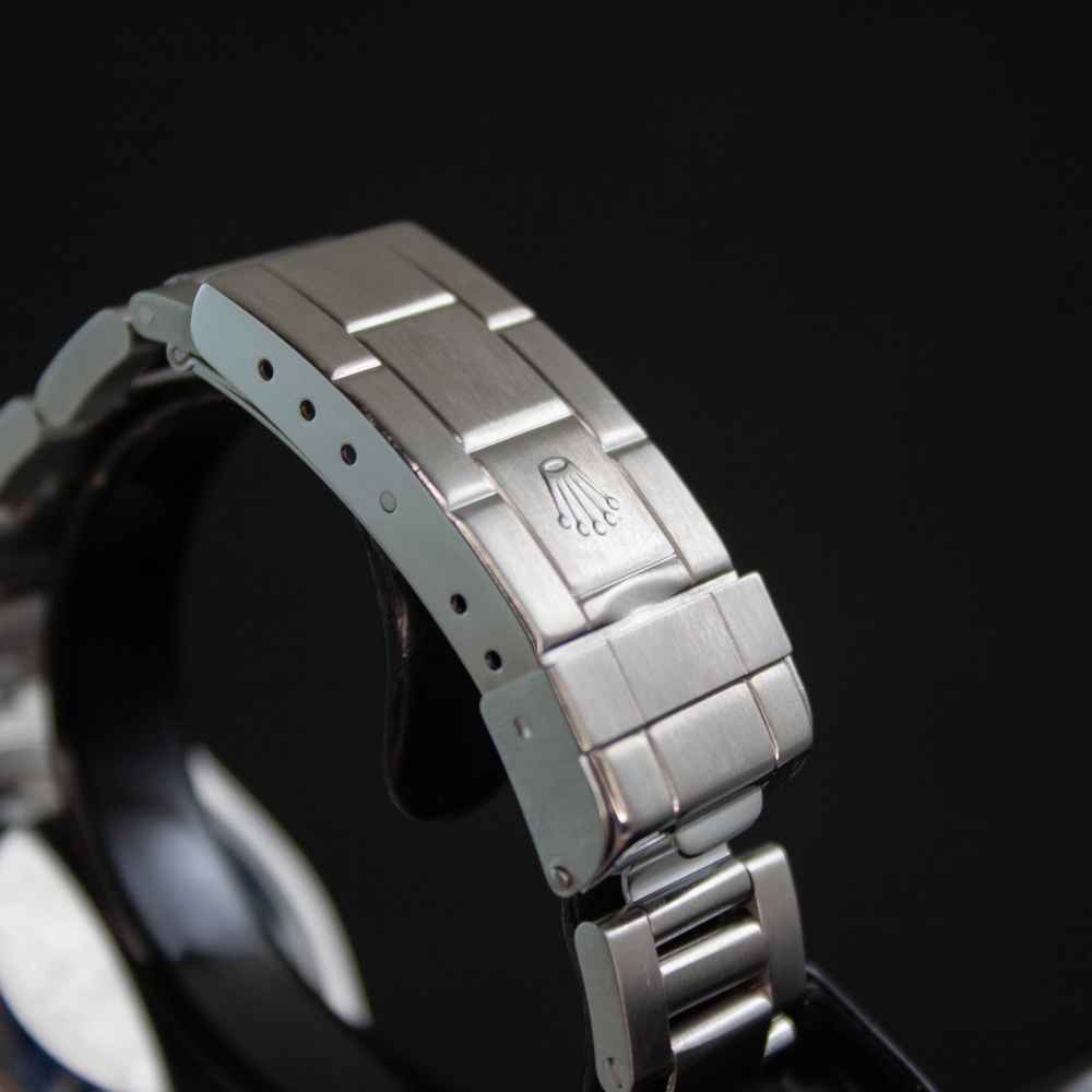 Watch Rolex Submariner Date second-hand