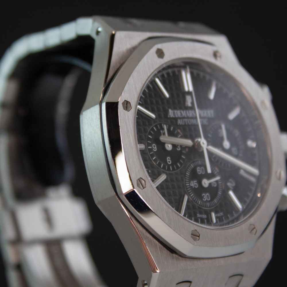 Watch Audemars Piguet Royal Oak Chrono second-hand