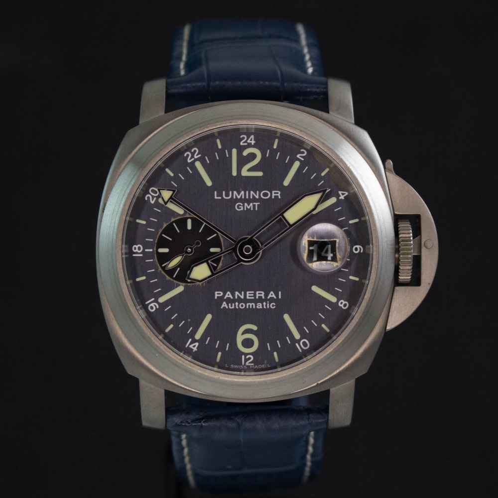 Panerai Luuminor GMT