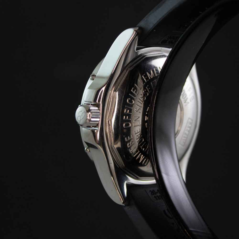 Watch Breitling Superocean second-hand