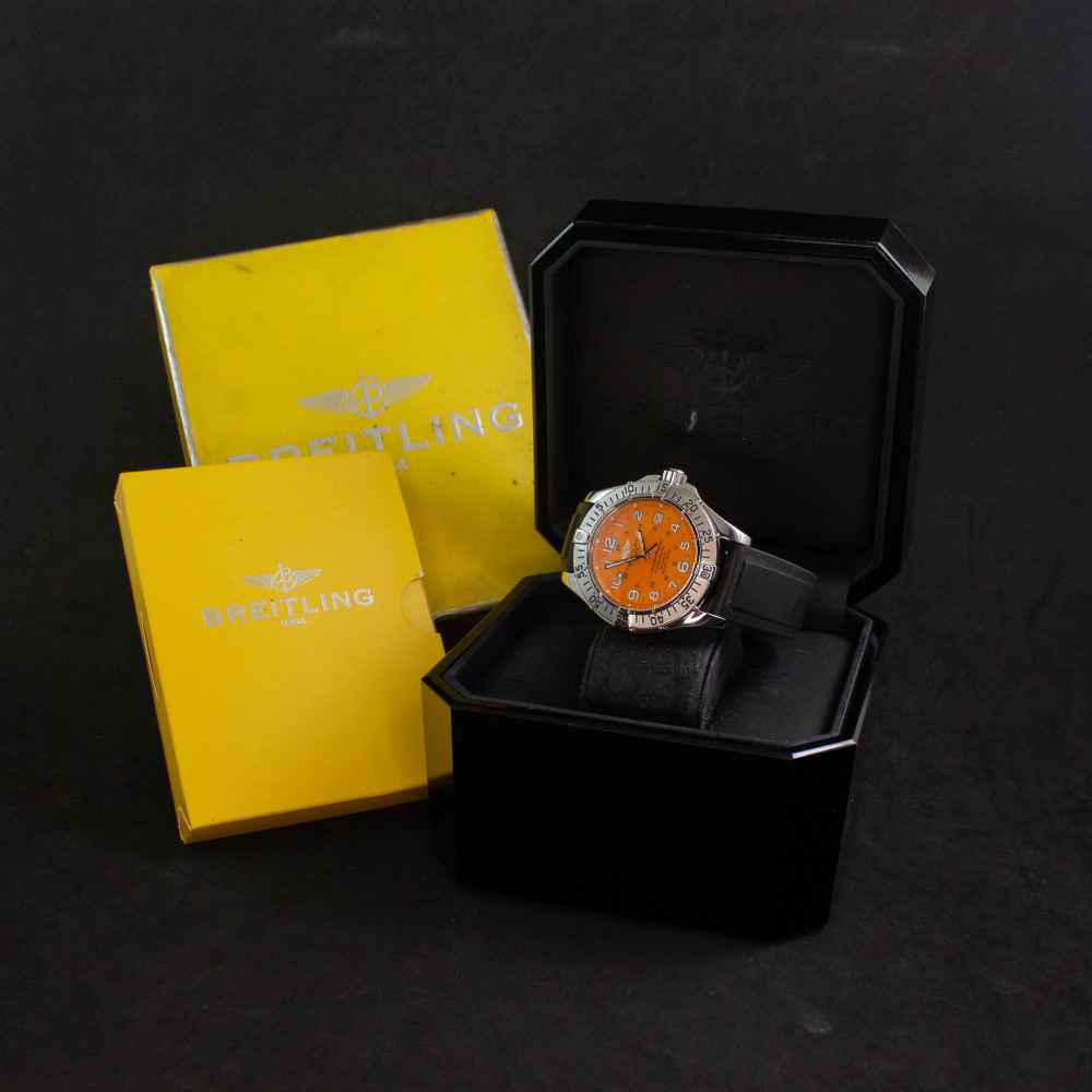 Watch Breitling Superocean second-hand