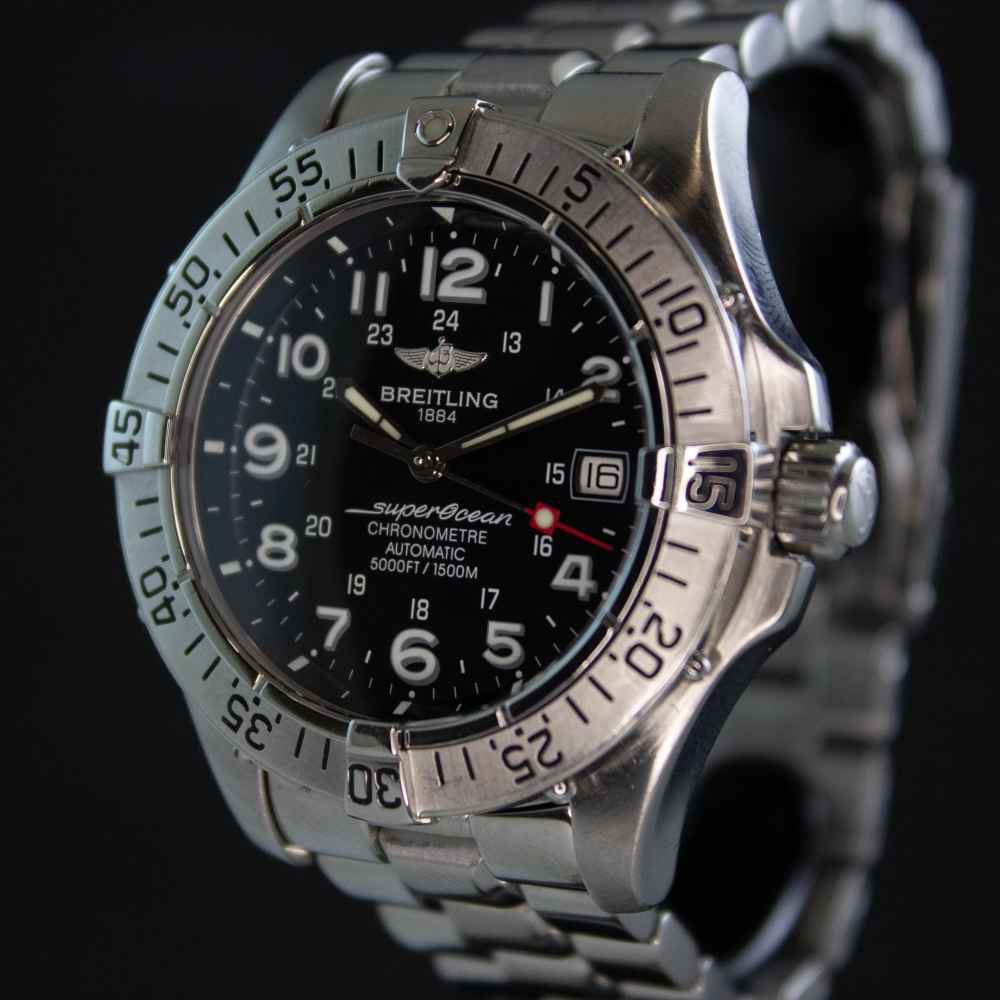 Watch Breitling Superocean second-hand