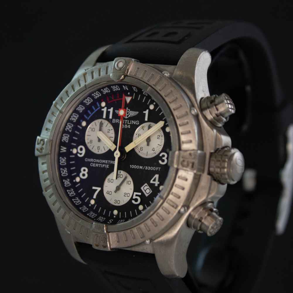 Reloj Breitling Chrono Avenger M1 inicio.second_hand