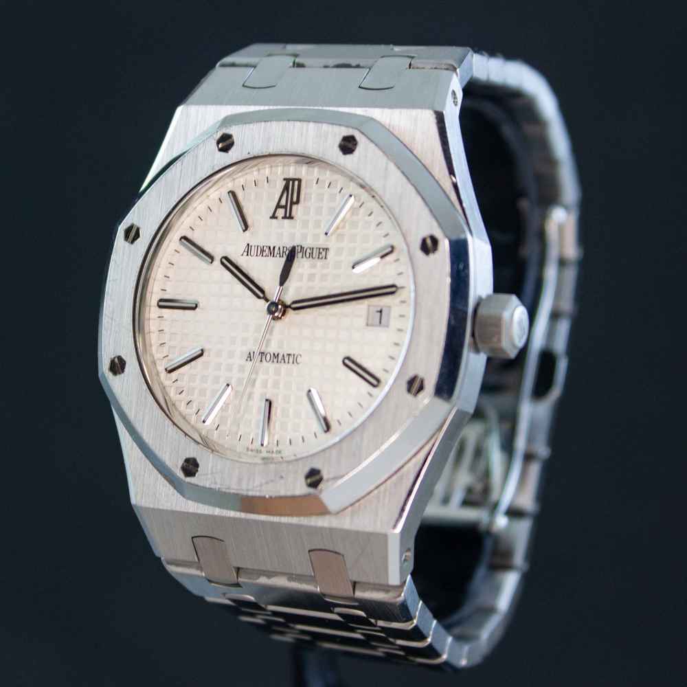 Watch Audemars Piguet Royal Oak second-hand